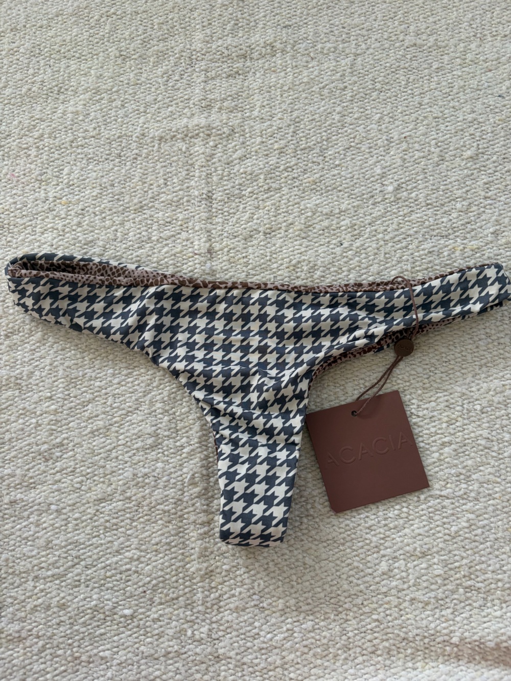 Acacia Swimwear Hookipa bottoms in houndstooth - size L NWT